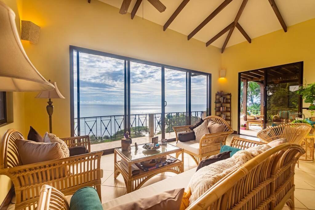 Villa Amor Del Mar With Breathtaking View Of Ocean & Jungle Dominical Exterior foto